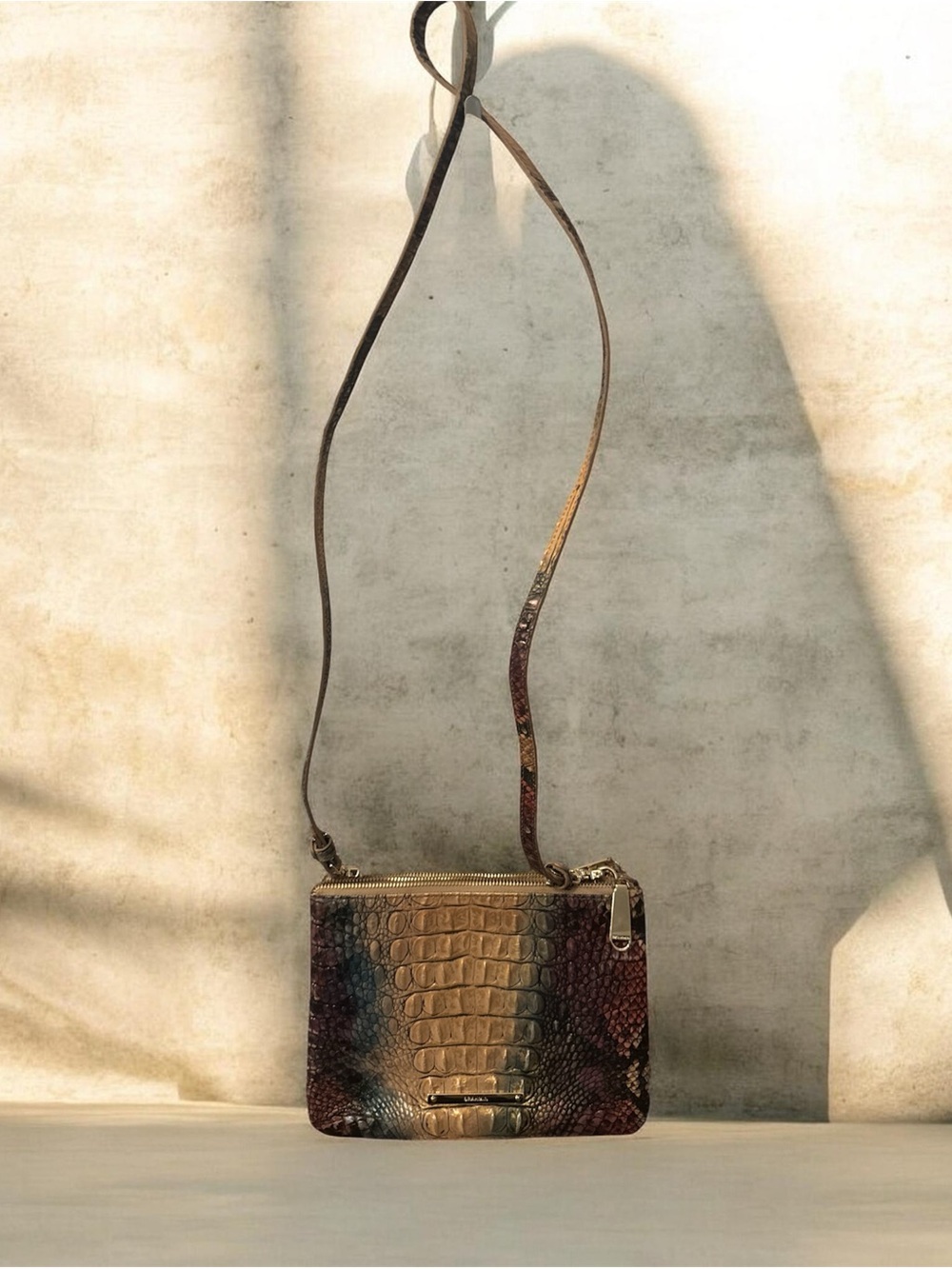 Brahmin Crossbody Bag in Multitone Brown and Dust bag